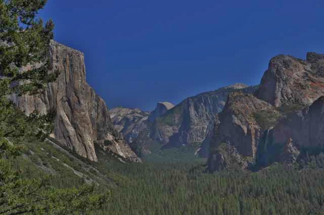 tunnel View 